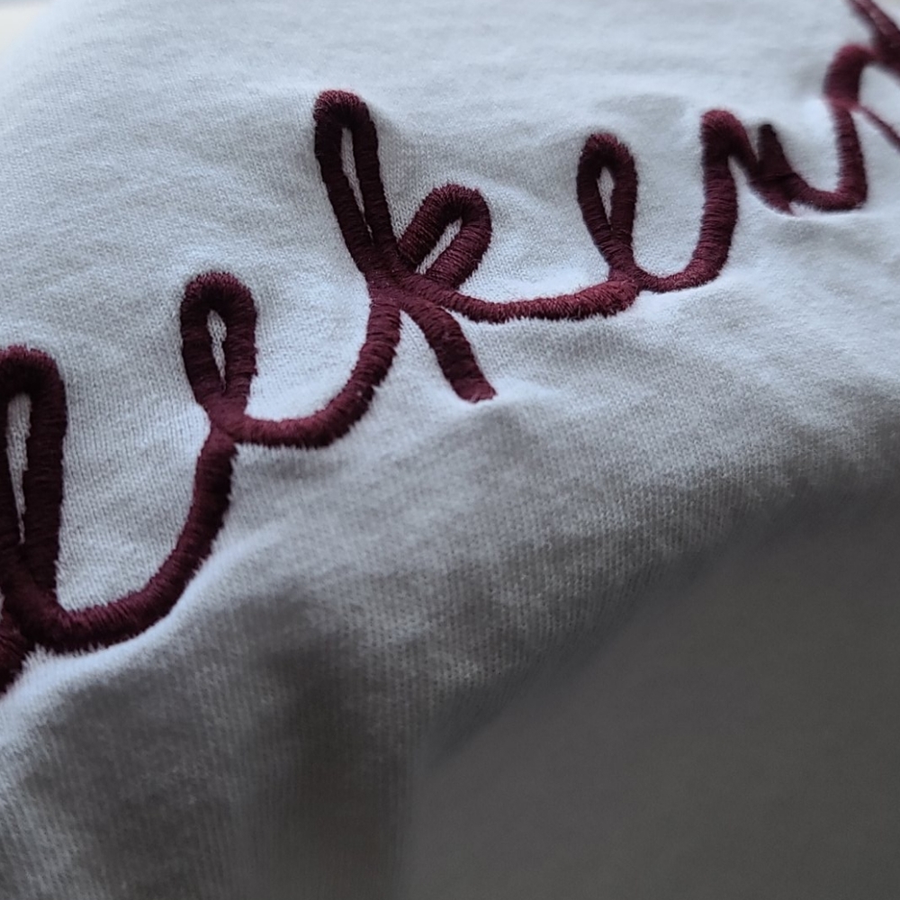 Weekending Tee - Picture 2 of 6
